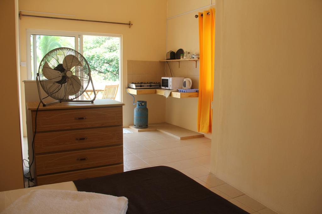 Keravel Bungalows Pointe d'Esny Quarto foto
